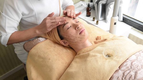 Vi kim tảo biển là gì? Có tác dụng gì với làn da? 2