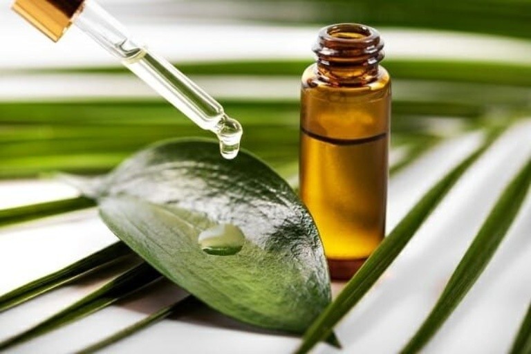 Những công thức làm sữa rửa mặt nghệ làm trắng da cực hiệu quả 3