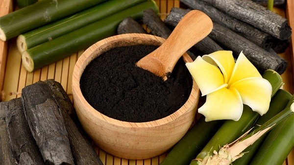 Sữa rửa mặt than hoạt tính - Nguyên liệu thiên nhiên làm đẹp da