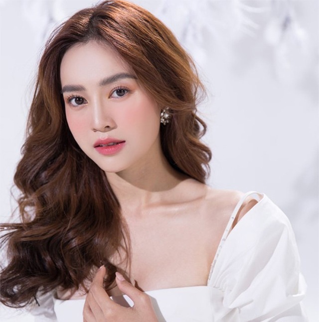 Kiểu tóc đẹp nhất cho nàng đón tết 2021 2