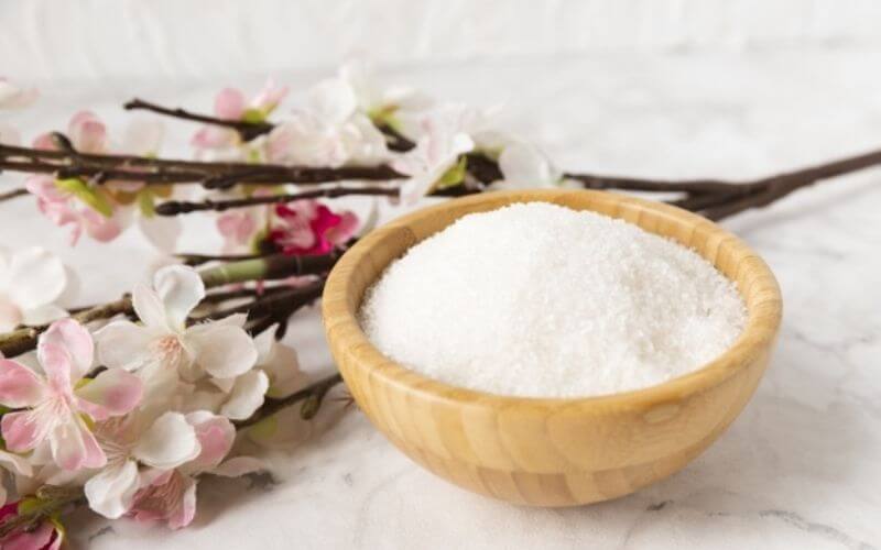 Tẩy bằng muối