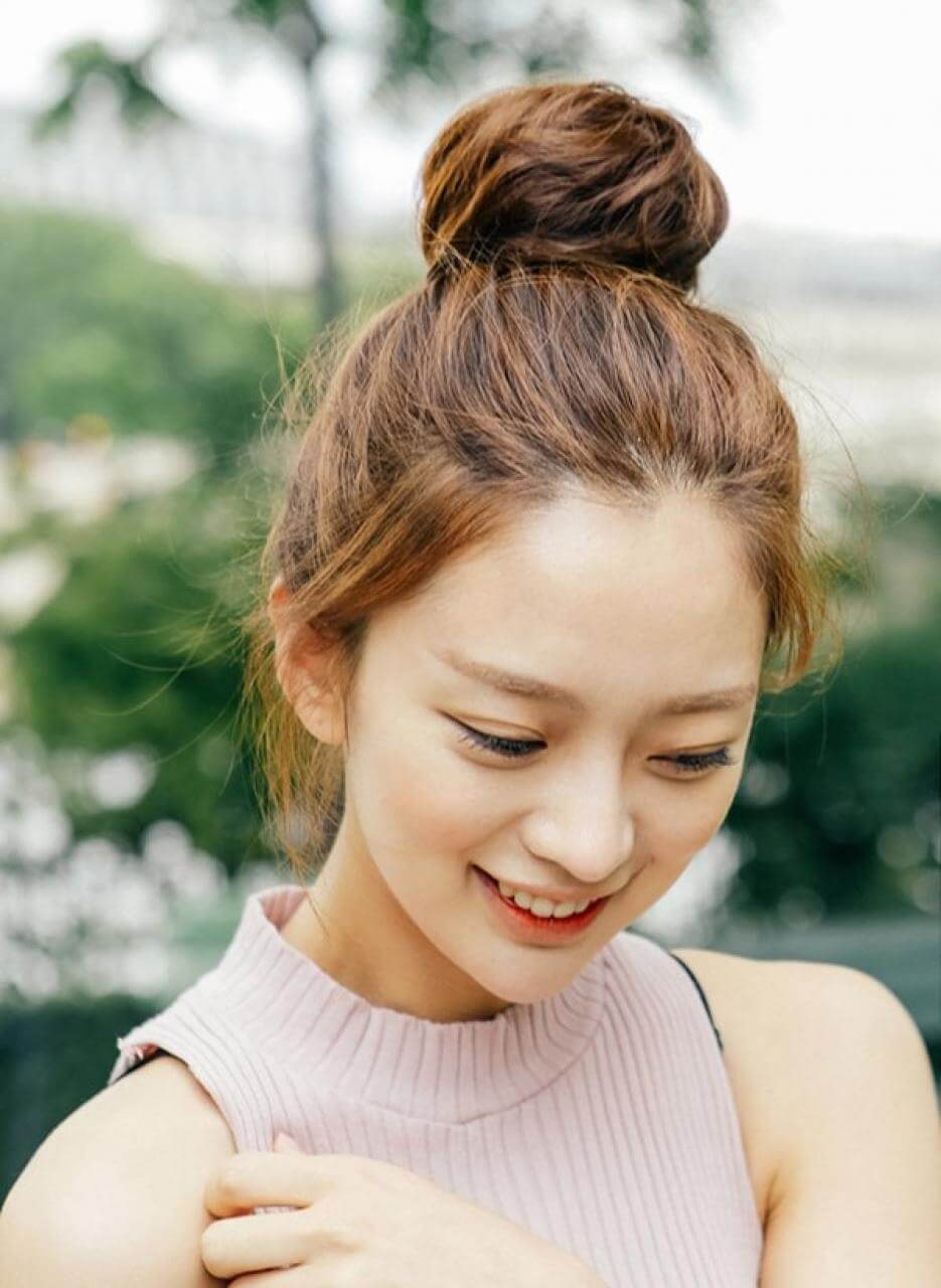 Cách búi tóc cực nhanh tại nhà cho nàng mê làm điệu 1