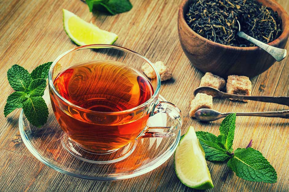 Tóc bạc không phải là nỗi lo của riêng ai