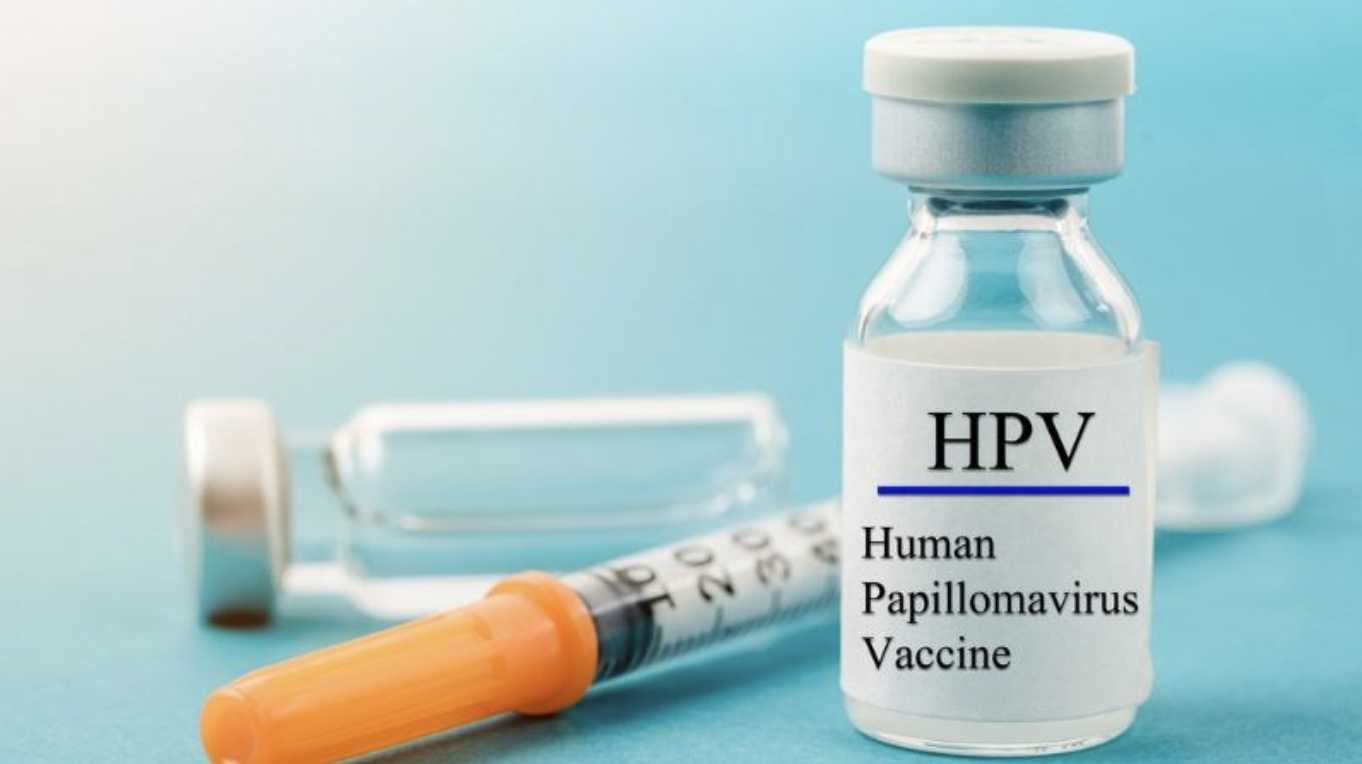 Phụ nữ trong độ tuổi sinh sản cần tiêm vắc xin HPV